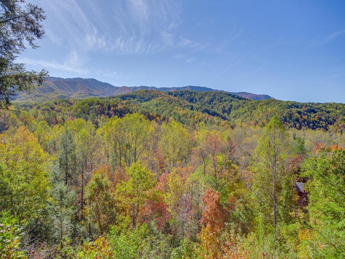 Naughty By Nature Gatlinburg Exterior photo